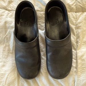 Dansko black 39